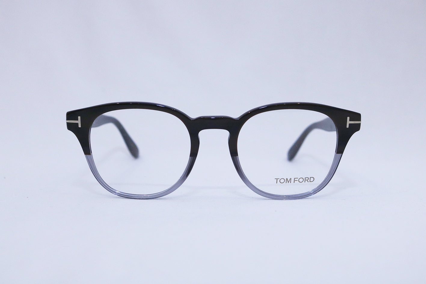 Tom Ford FT5400 – Eighth Avenue Eyecare