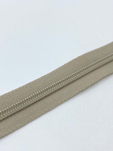 YKK #3 14 Brass Jacket Zipper - Beige (572)