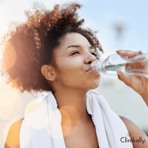 Hydration and nutrition for neck skin