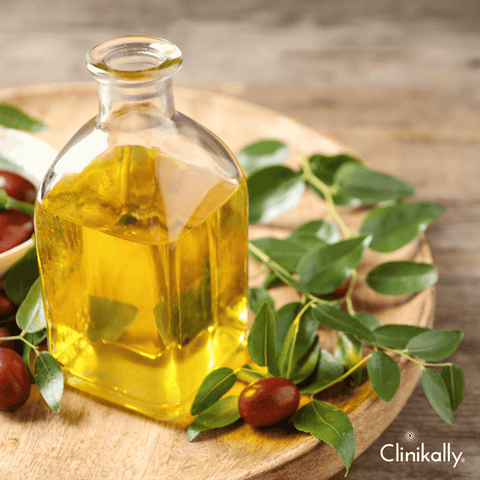 Jojoba Oil to Soothe and Moisturize Skin