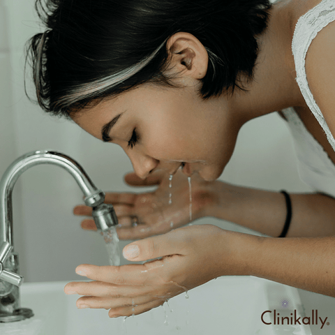 How cold water can help in achieving glowing skin