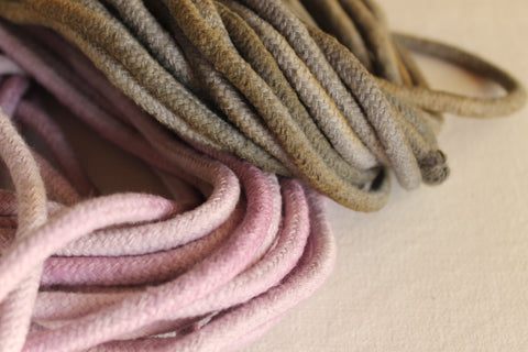 rope colored with pink and grey shades