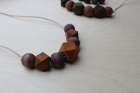 wooden beads necklace