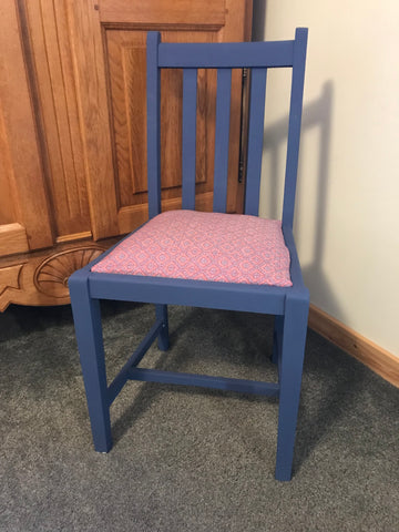 pink and blue chair