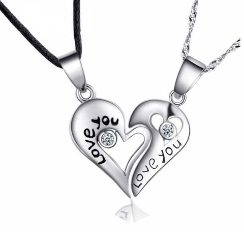 2022 Couple Gift - Magnetic Heart Necklaces, Black/White