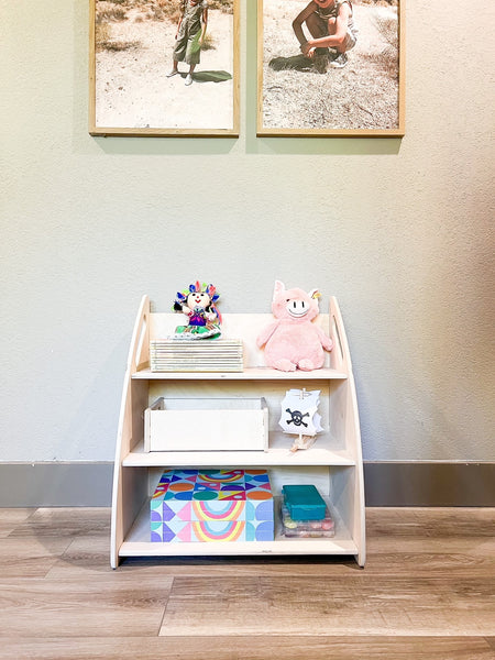 JARED - Montessori Toy Shelf - Toddler Corner Toy Shelf - Corner