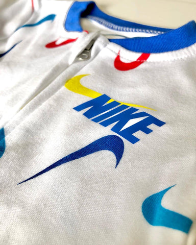 Enterito Nike Bebé Niño Blanco con Logos Nike de Colores