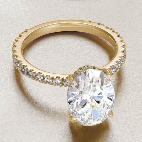 Oval diamond