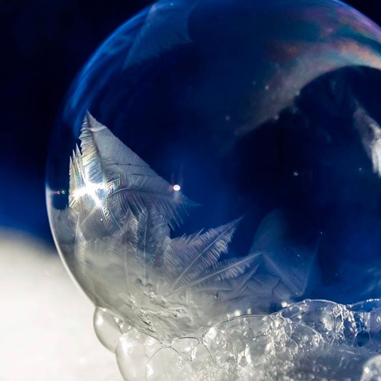 Frozen Bubble Photography