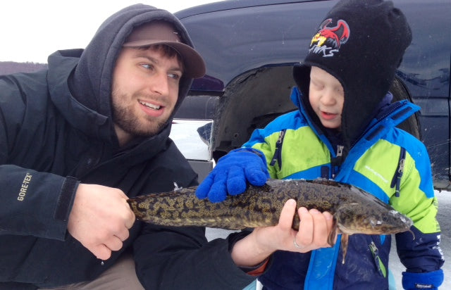 Ice Fishing!  Skloooperis's Blog