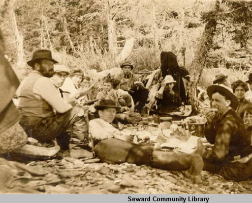 bear creek alaska seward picnic