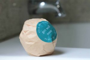 luscious organic bath bombs