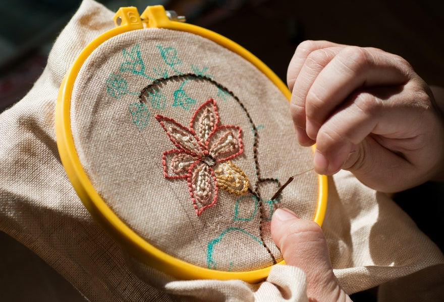 boho-chic-how-to-achieve-the-bohemian-look-in-your-home-embroidery