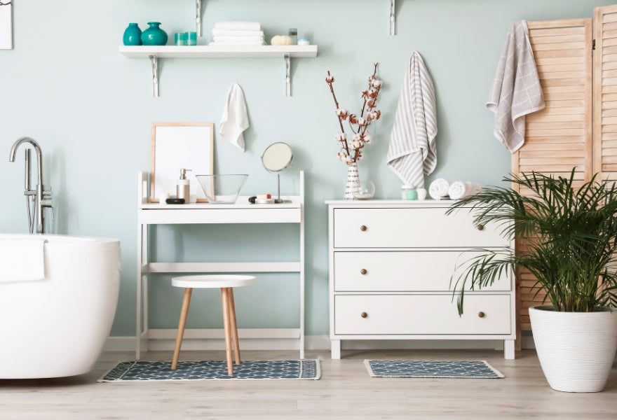 repurpose-old-furniture-6-ideas-for-decorating-your-bathroom