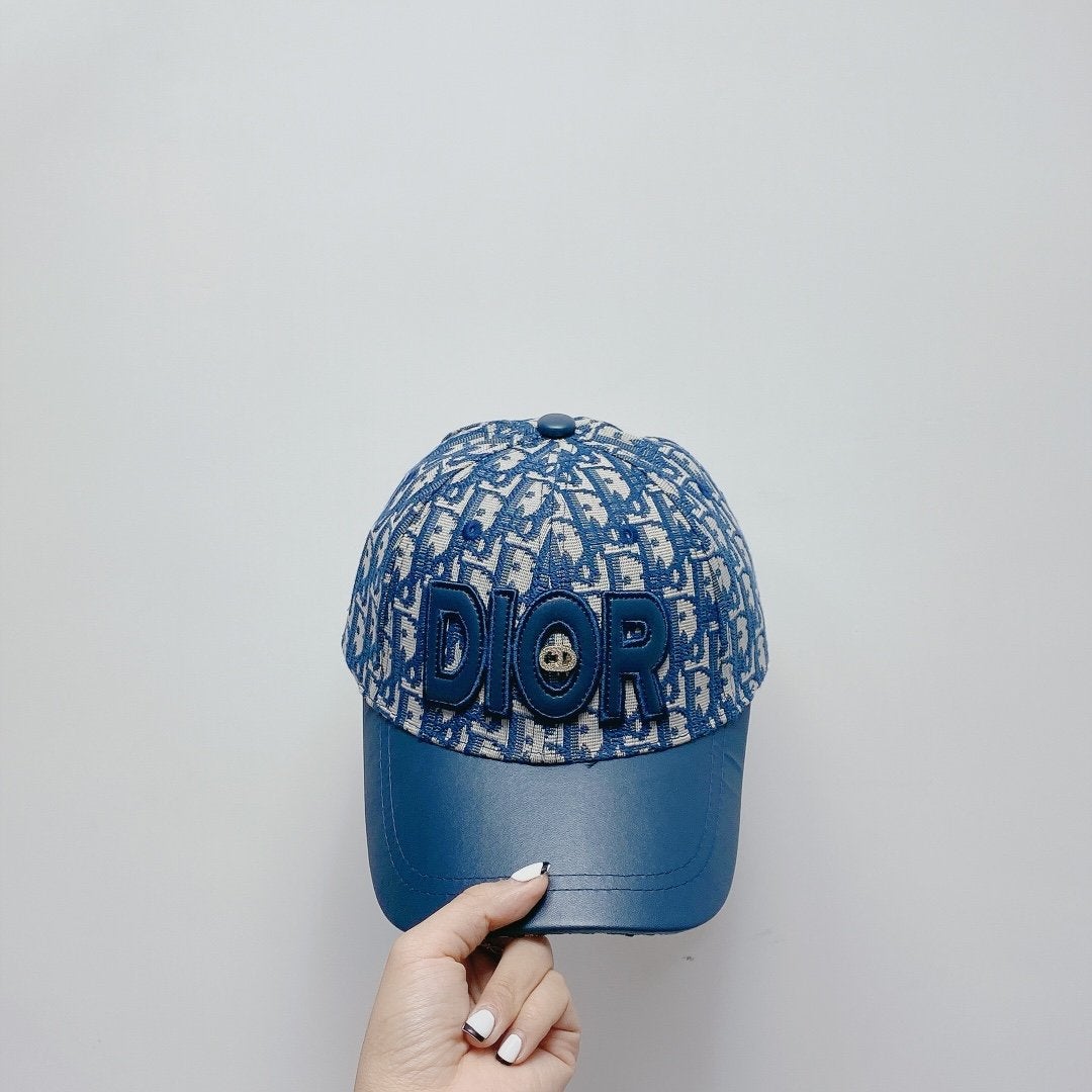 DIOR Men Women new baseball cap, simple atmosphere, casual and versatile sports cap 12