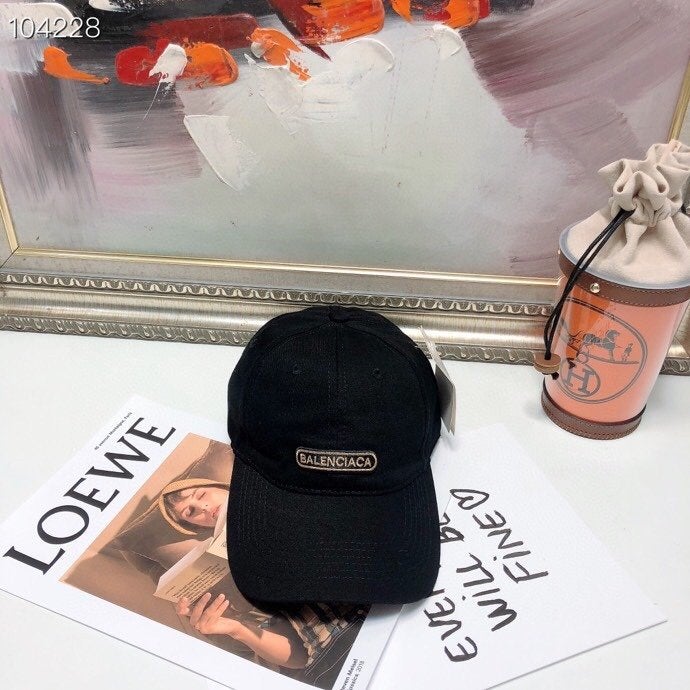 Balenciaga Men Women New Fashion baseball cap, sun hat, simple atmosphere, casual and versatile spor