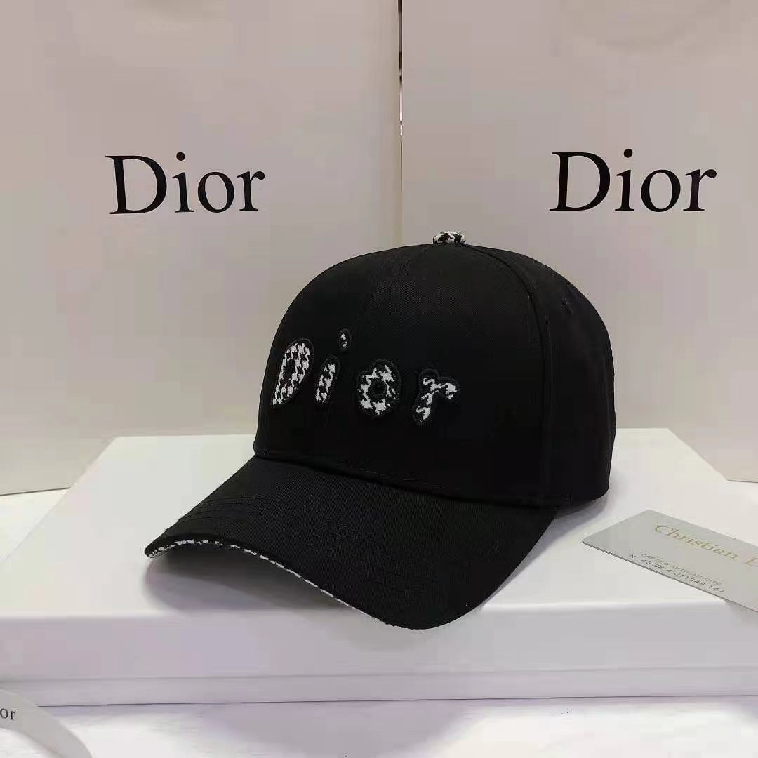 DIOR Men Women new baseball cap, simple atmosphere, casual and versatile sports cap 12