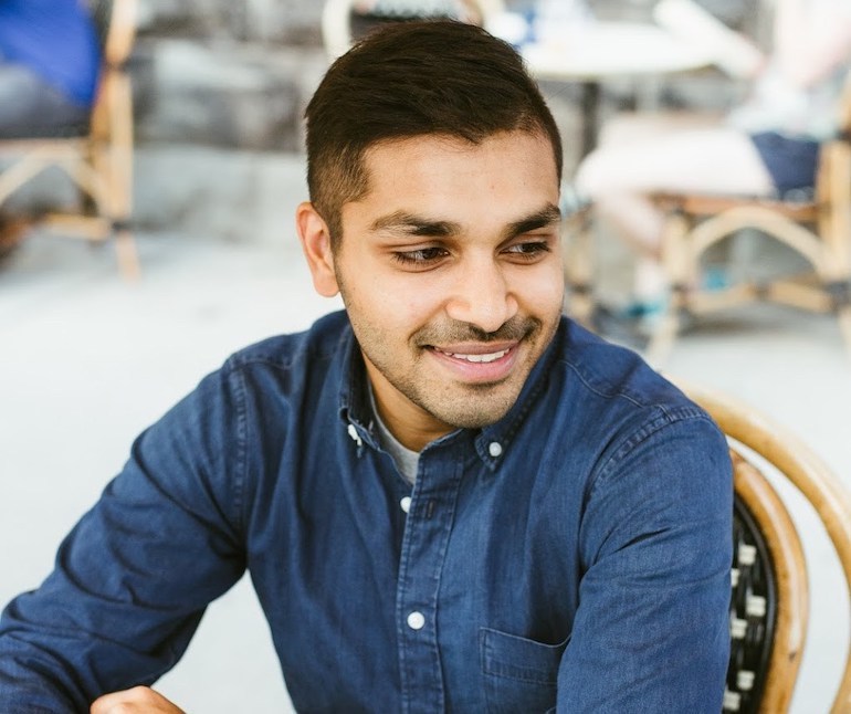 app challenge tilo mitra: image of him sitting outside on a chair