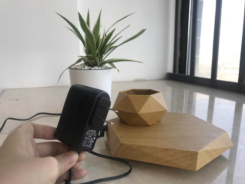 LANGTU Magnetic Levitating Air Bonsai Pot Floating Flower Pot Rotating Potted Planter for Home, Office & Desk Decor Wooden Maple