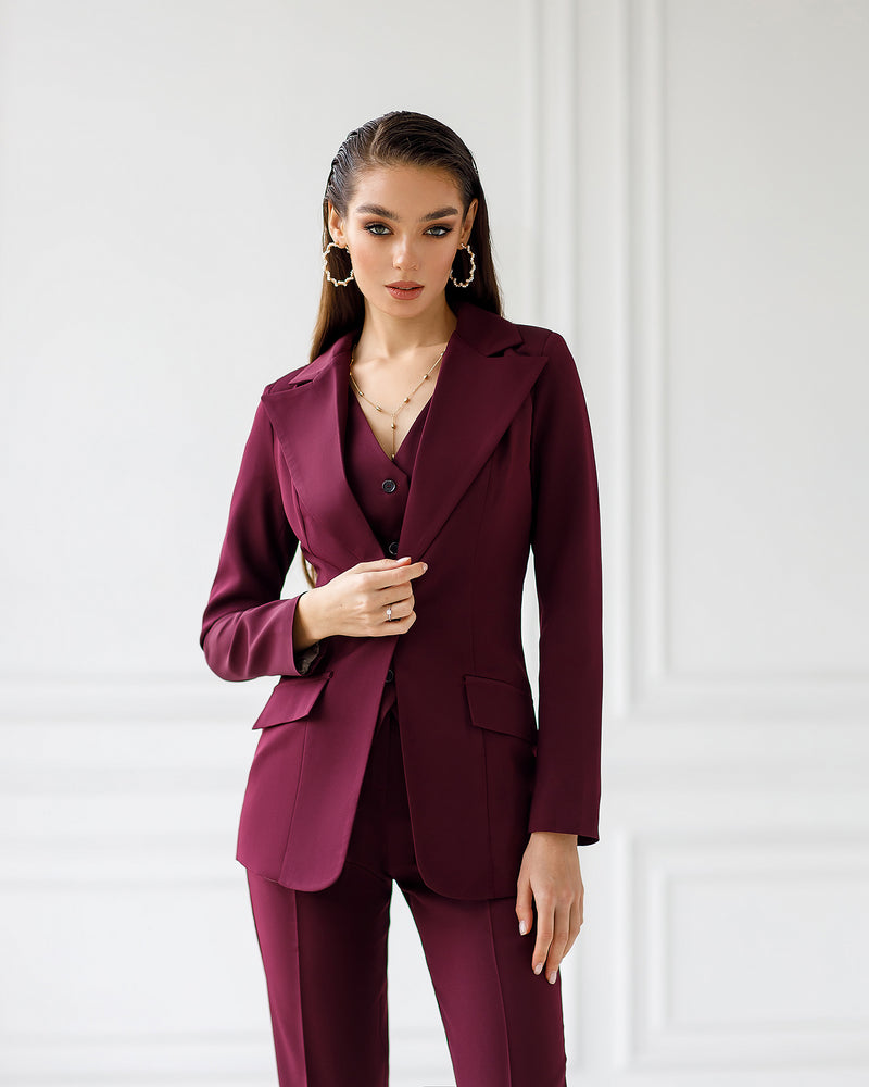 Bordeaux Office Slim-Fit 3-Piece Suit – ELAGIA