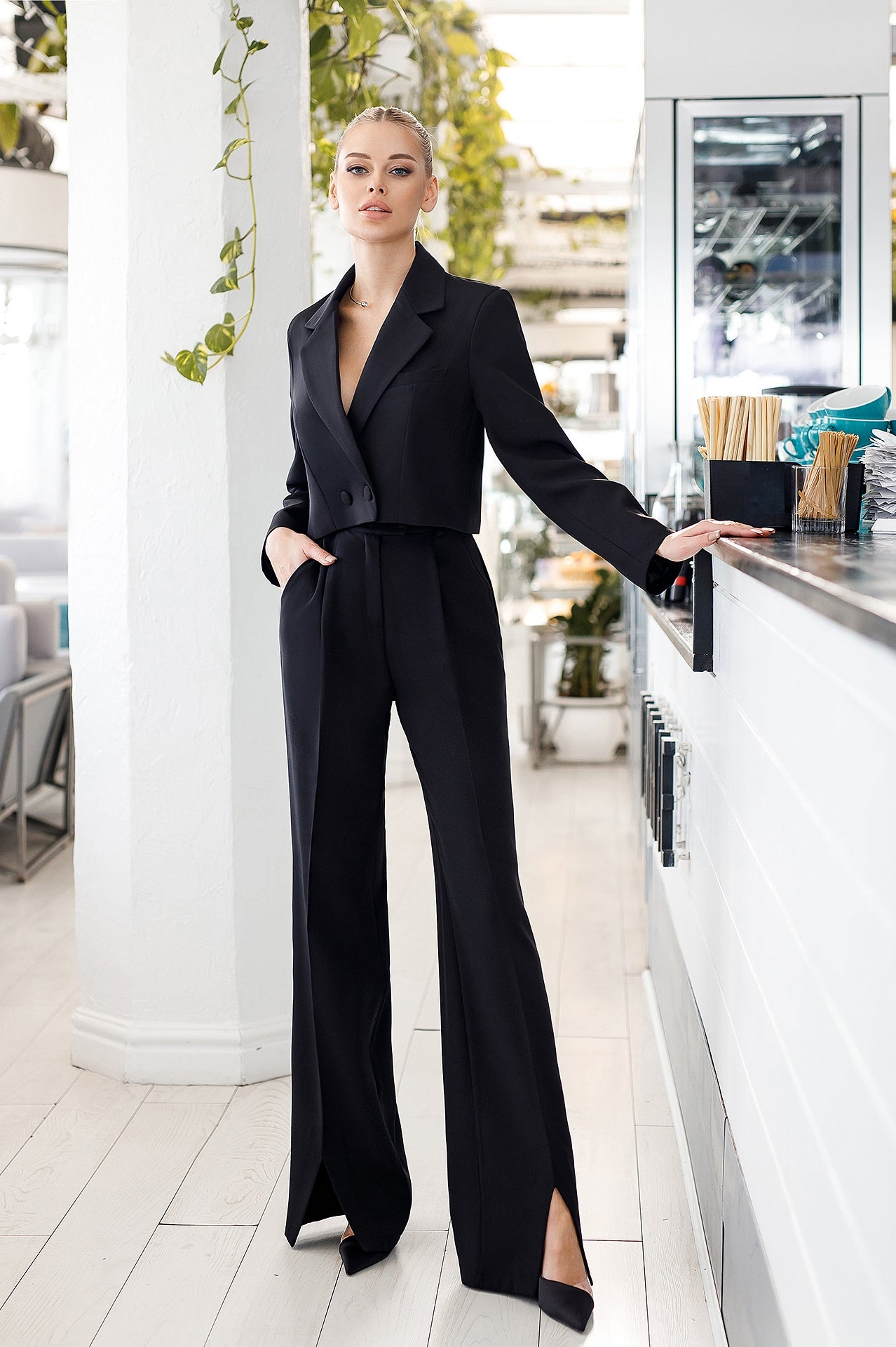 Black Crop Jacket Suit 2-Piece