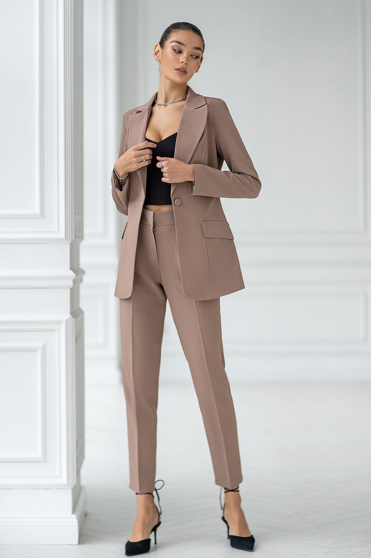 Mocco Single-Breasted Suit 2-Piece