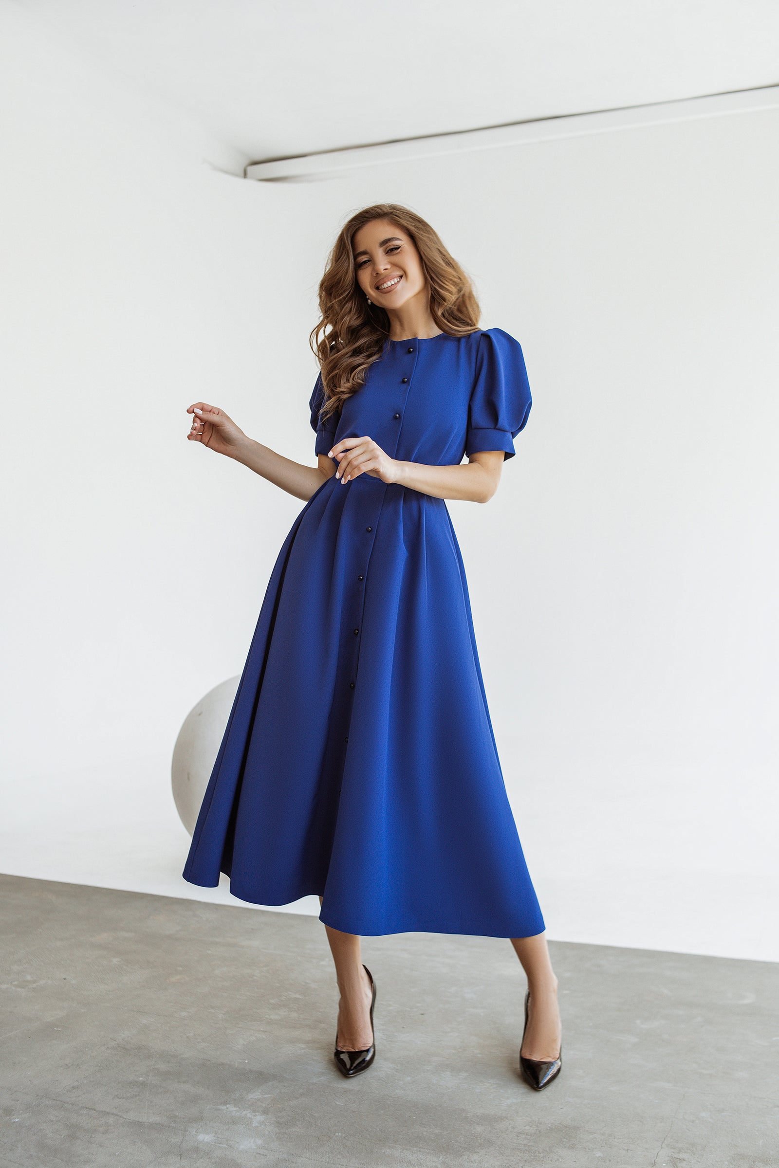 Blue Buttoned Puff-Sleeve Midi Dress