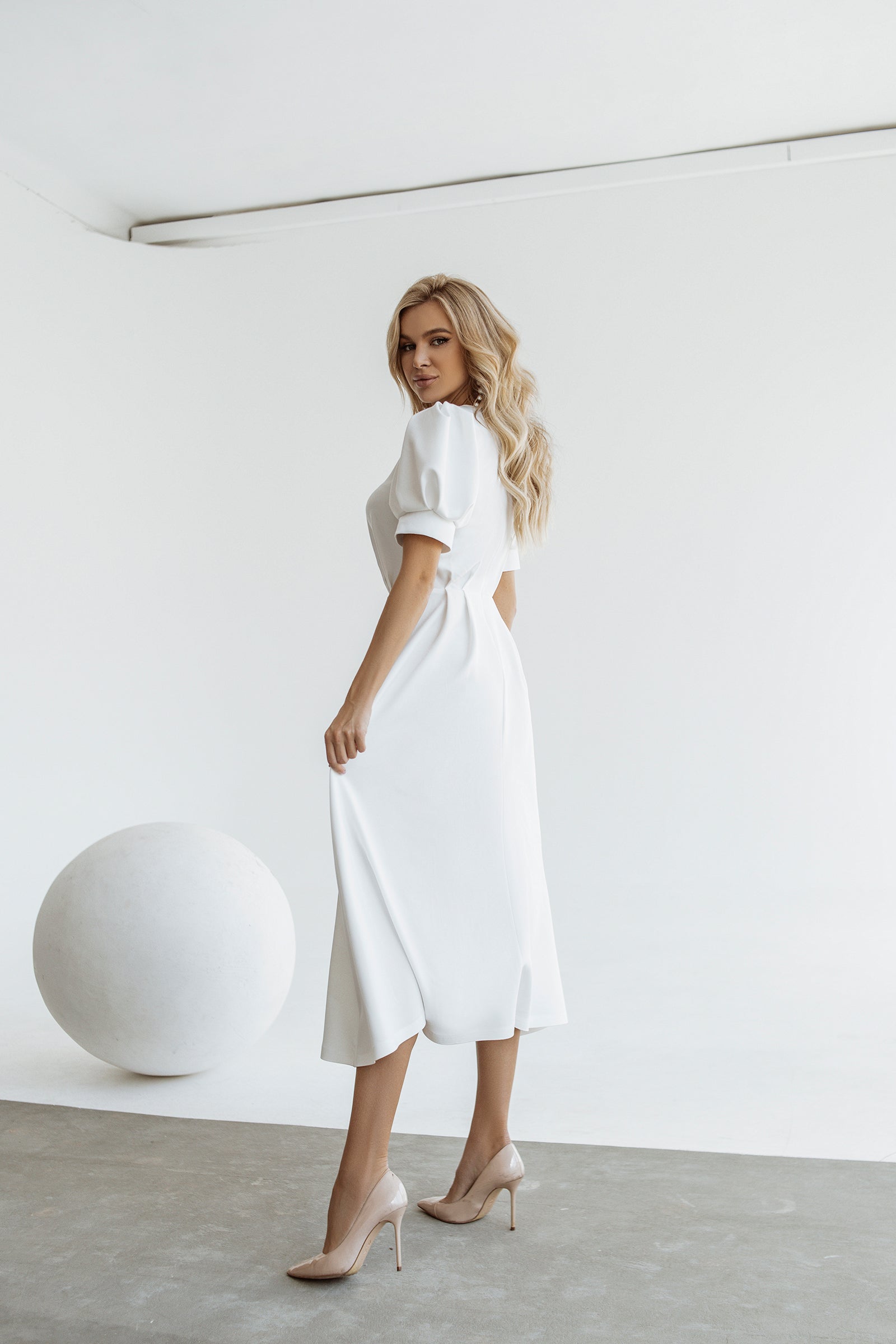 White Buttoned Puff-Sleeve Midi Dress