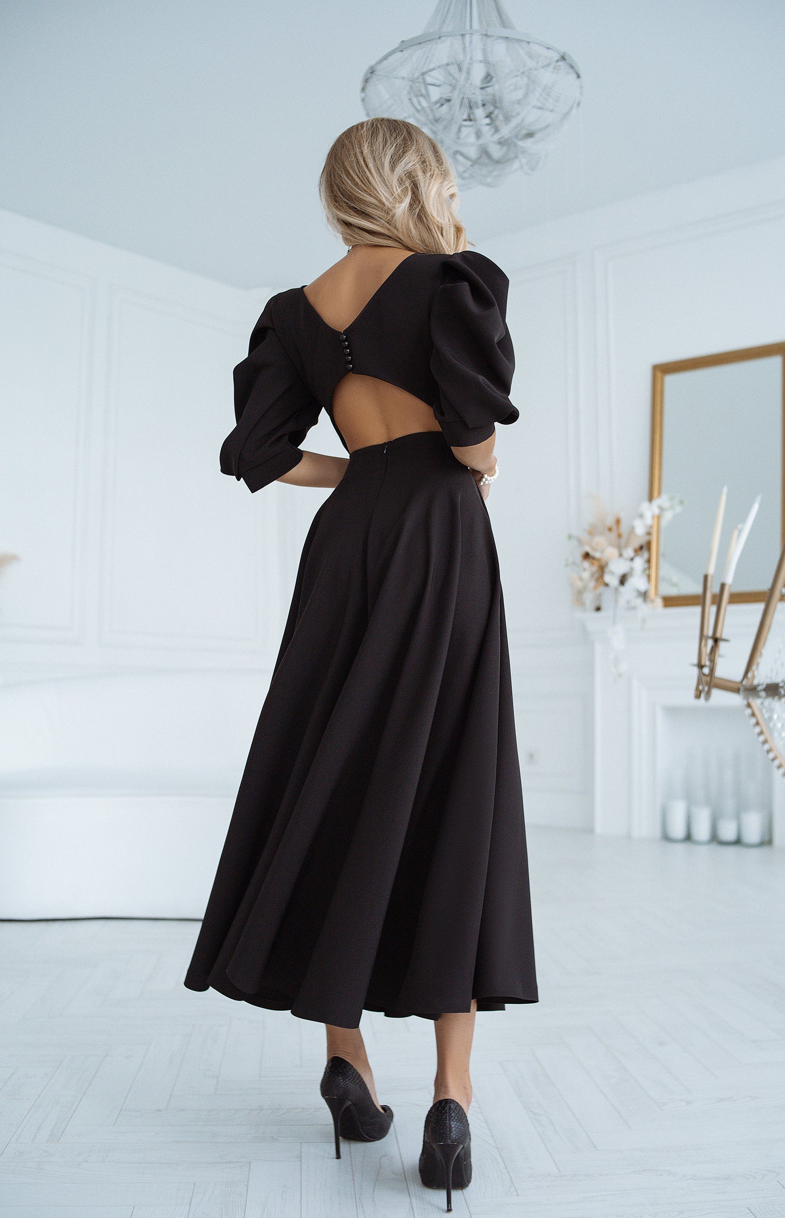 Black Backless Puff-Sleeve Midi Dress