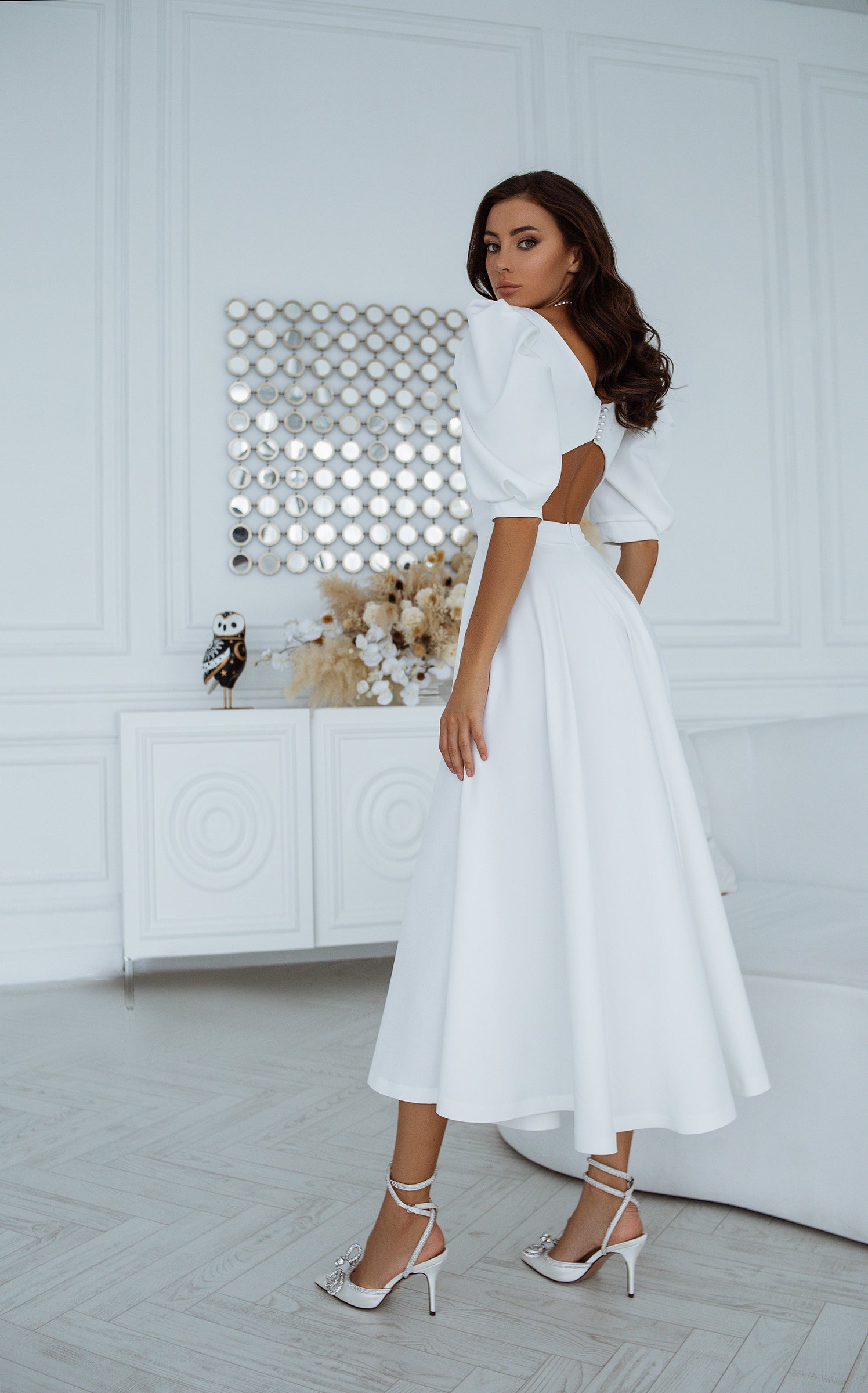 White Backless Puff-Sleeve Midi Dress