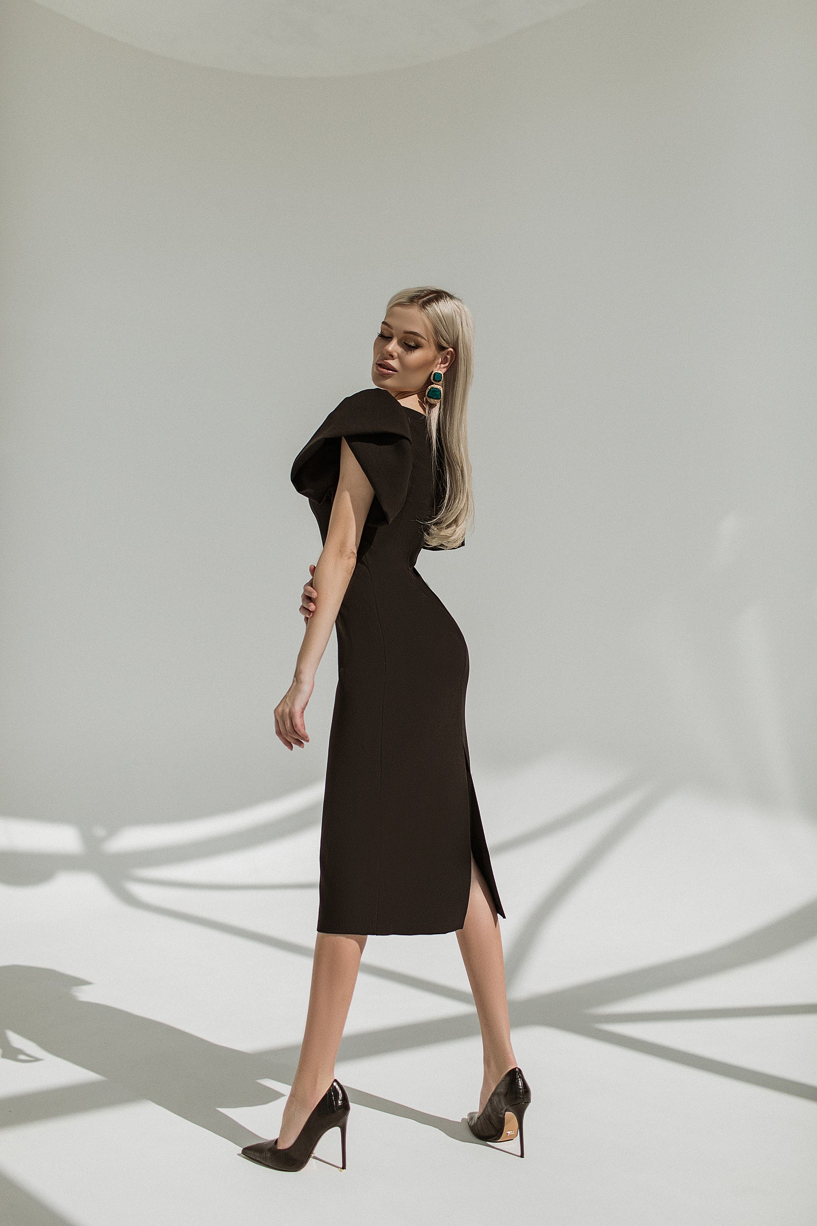 Alexa Puff Sleeve Midi Dress