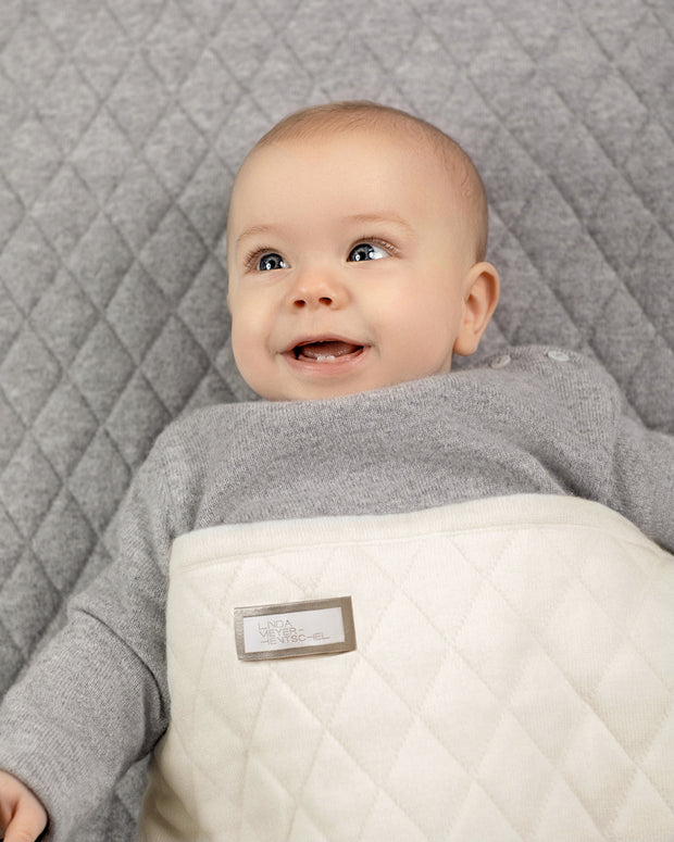 PADDED CASHMERE BABY BLANKET METROPOLITAN GREY PURE WHITE