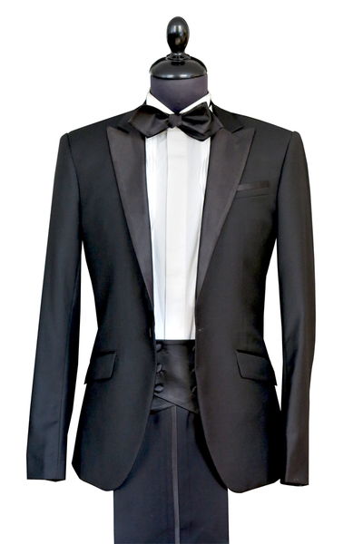 Tuxedo suit 