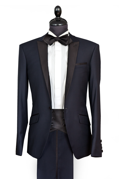 Tuxedo suit 