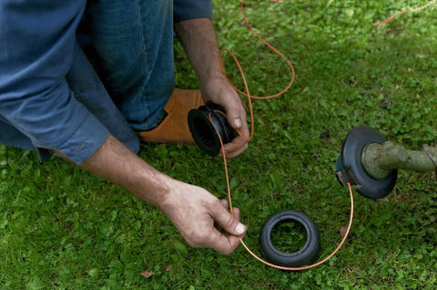 inspecting whipper snipper line