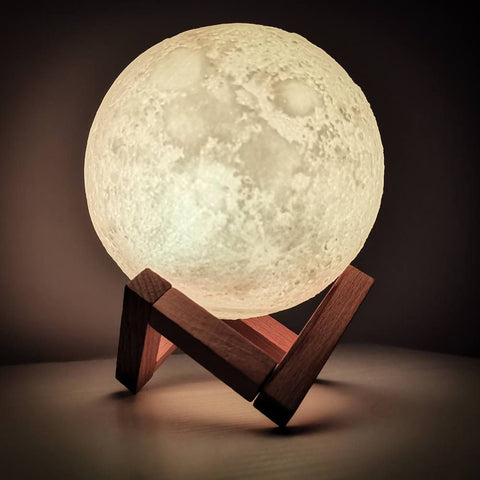 The Royal Moon Lamp