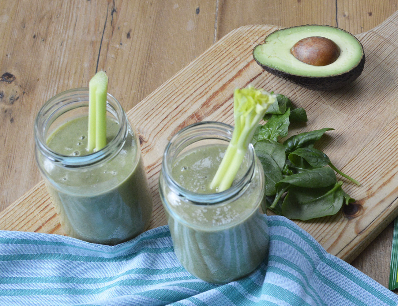 Green Tea & Avocado Smoothie – Twinings