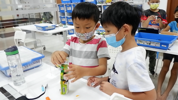 STEAM Engine Masterclass for Robotics LEGO Education Robotics Singapore