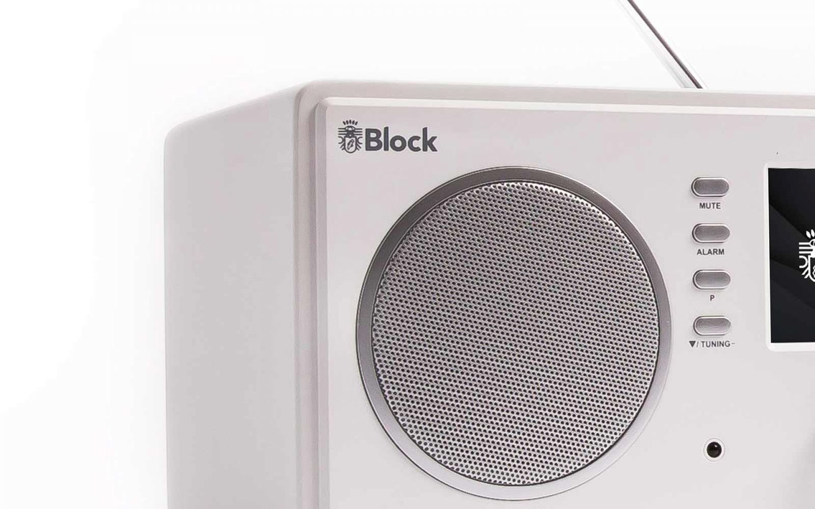 Block CR-20 Glossy White smart radio