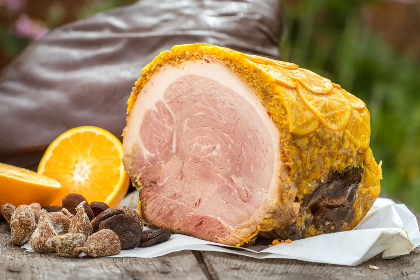 Orange Suffolk Black Ham