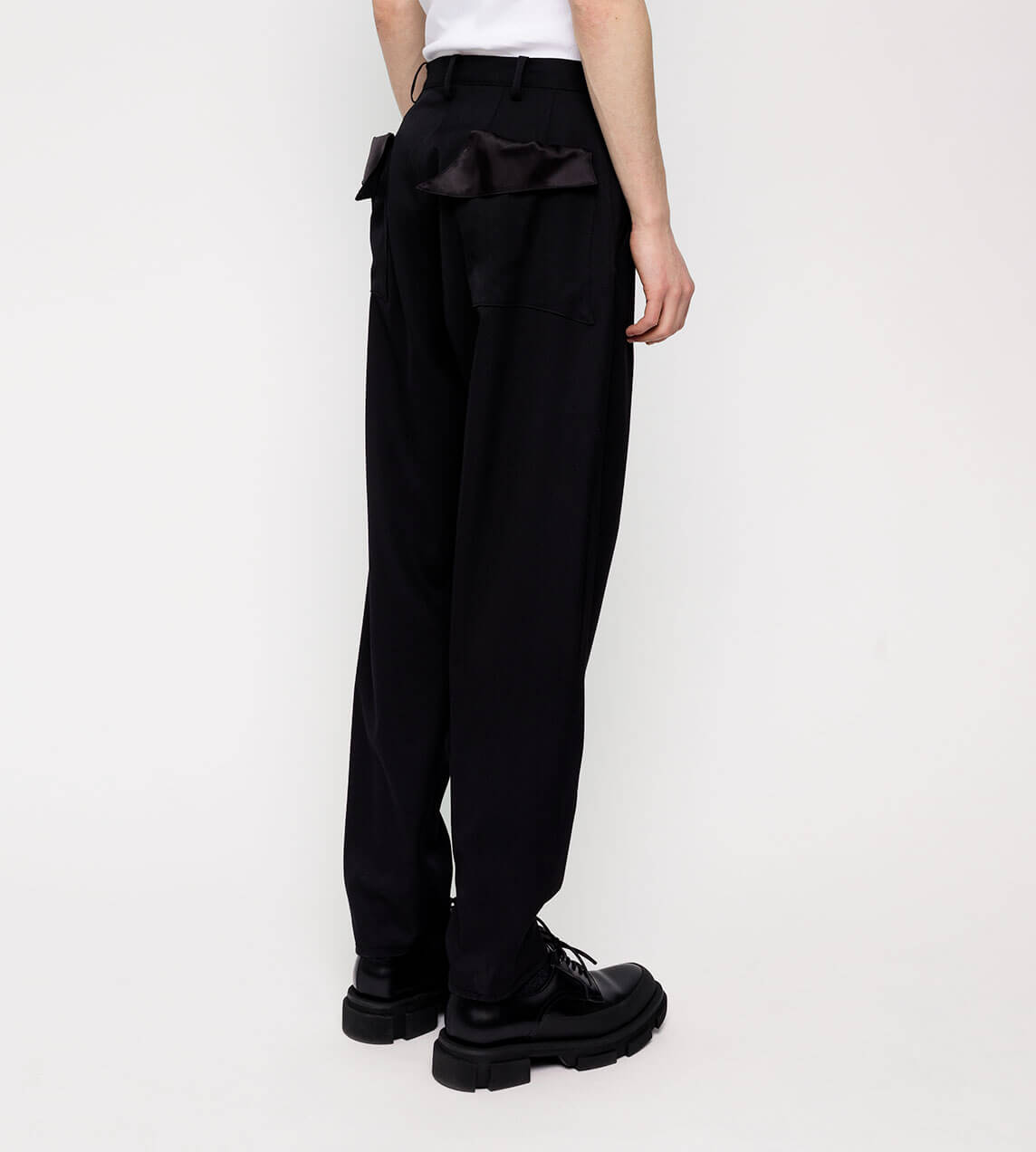 Sulvam - Tapered Pants Black – WDLT117