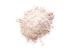 Azelaic acid in powder form, a safe ingredient with potent skin benefits.