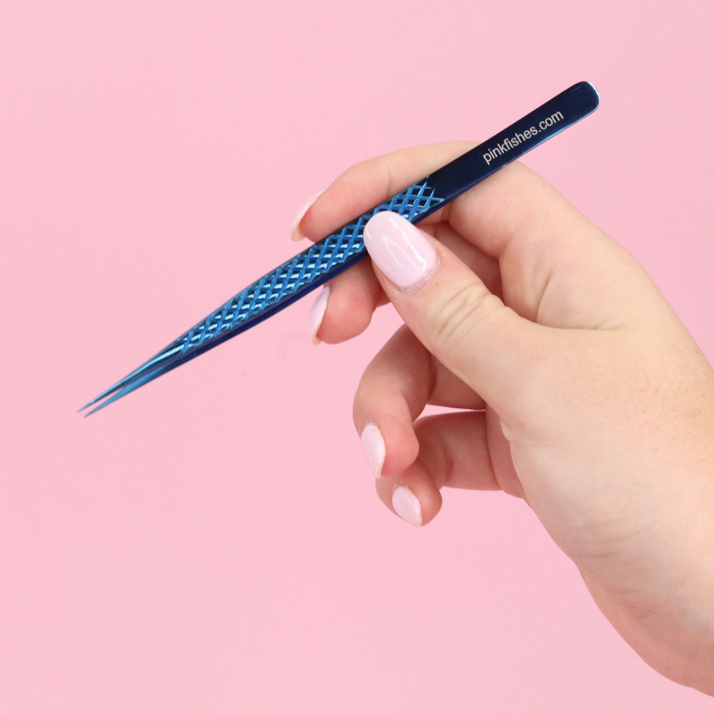 Straight Eyelash Tweezer