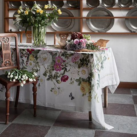 mantel lino Rose Flower Garden en Grace & Co.