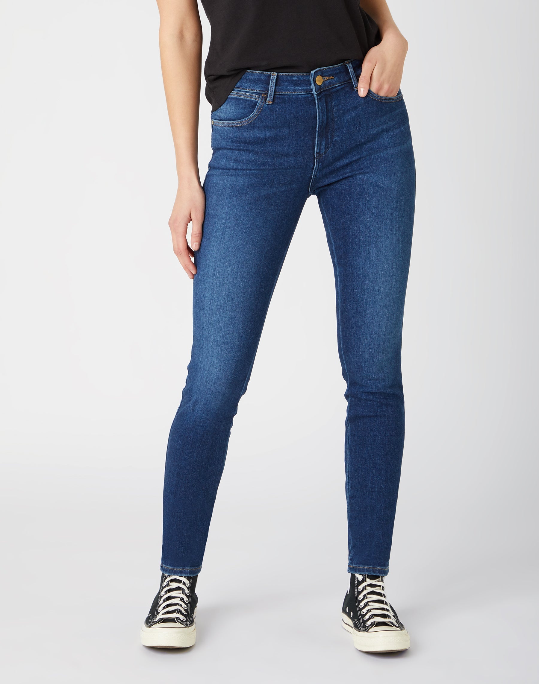 Skinny Jeans in Authentic Love | WRANGLER Official Store Switzerland -  WRANGLER Schweiz