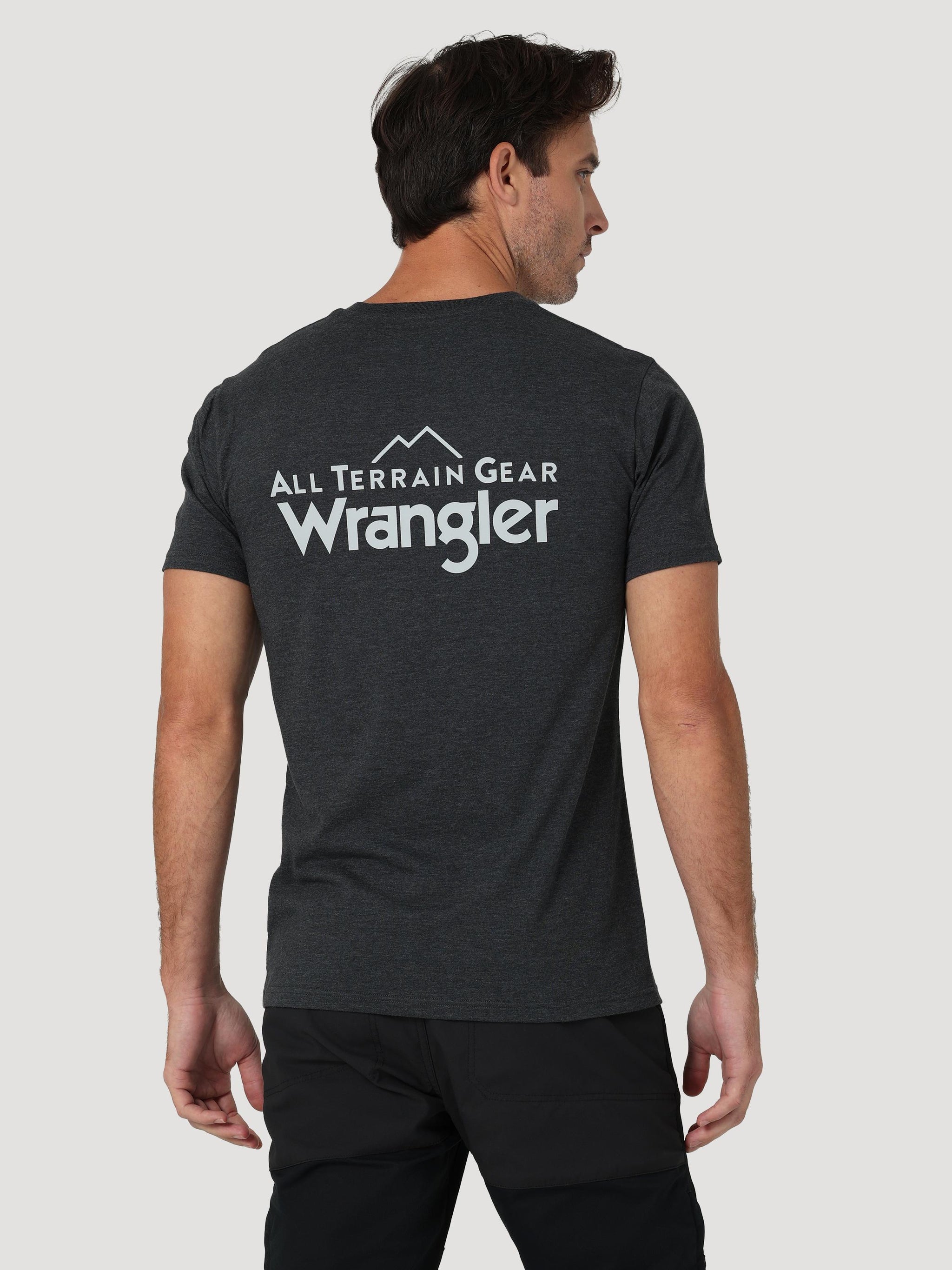 All Terrain Gear Logo Tee in Caviar | WRANGLER Switzerland - WRANGLER  Schweiz