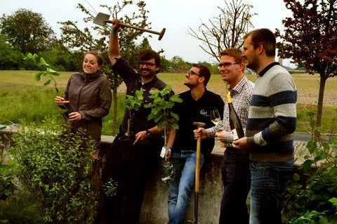 Weine vor Glück 2015, Winzer:innen pflanzten Weinreben im Westpark ein