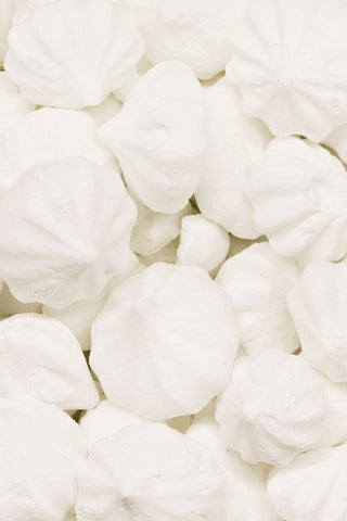 white meringues