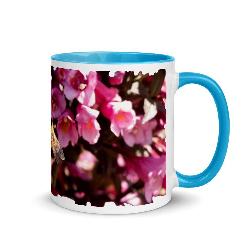 Gartenhummel beim Ernten - Farbige Tasse Howling Nature