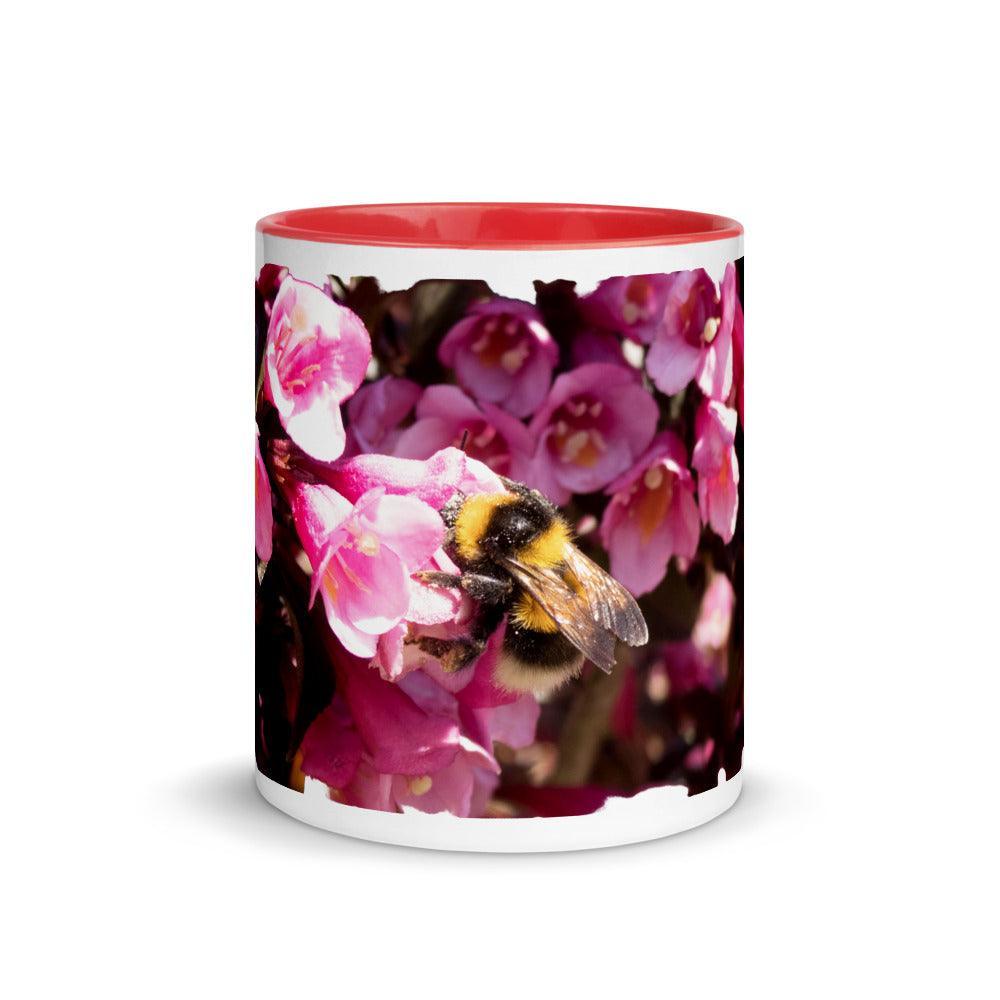 Gartenhummel beim Ernten - Farbige Tasse Howling Nature